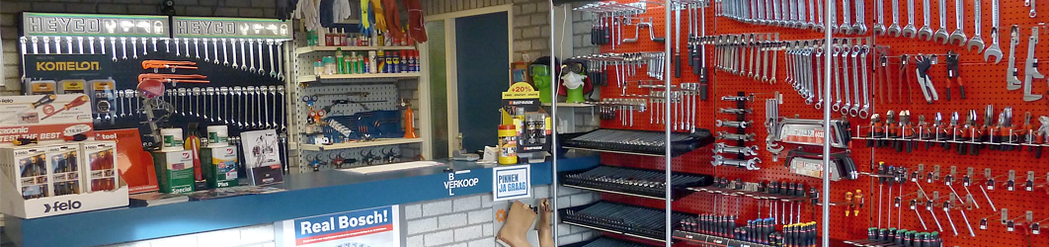 Toonbank en gereedschapswand in Haarlem
